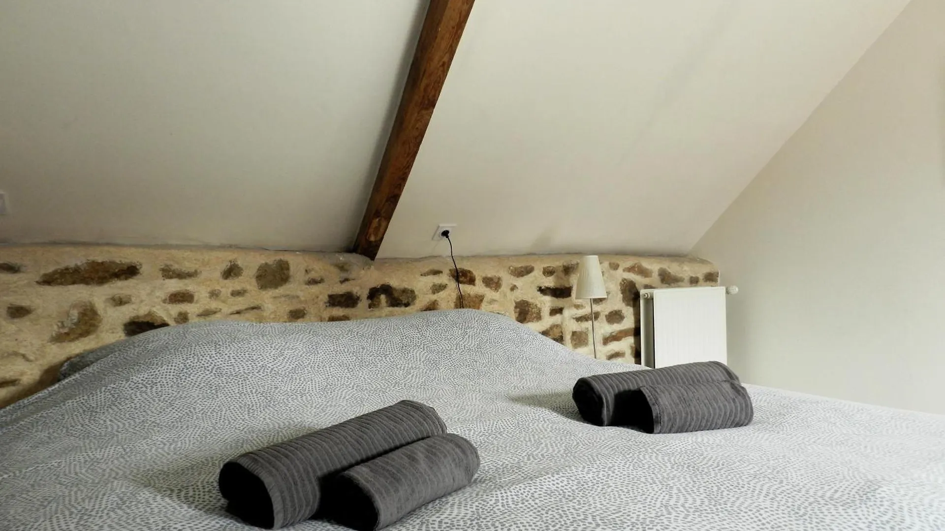 Loft Au Coeur De Becherel