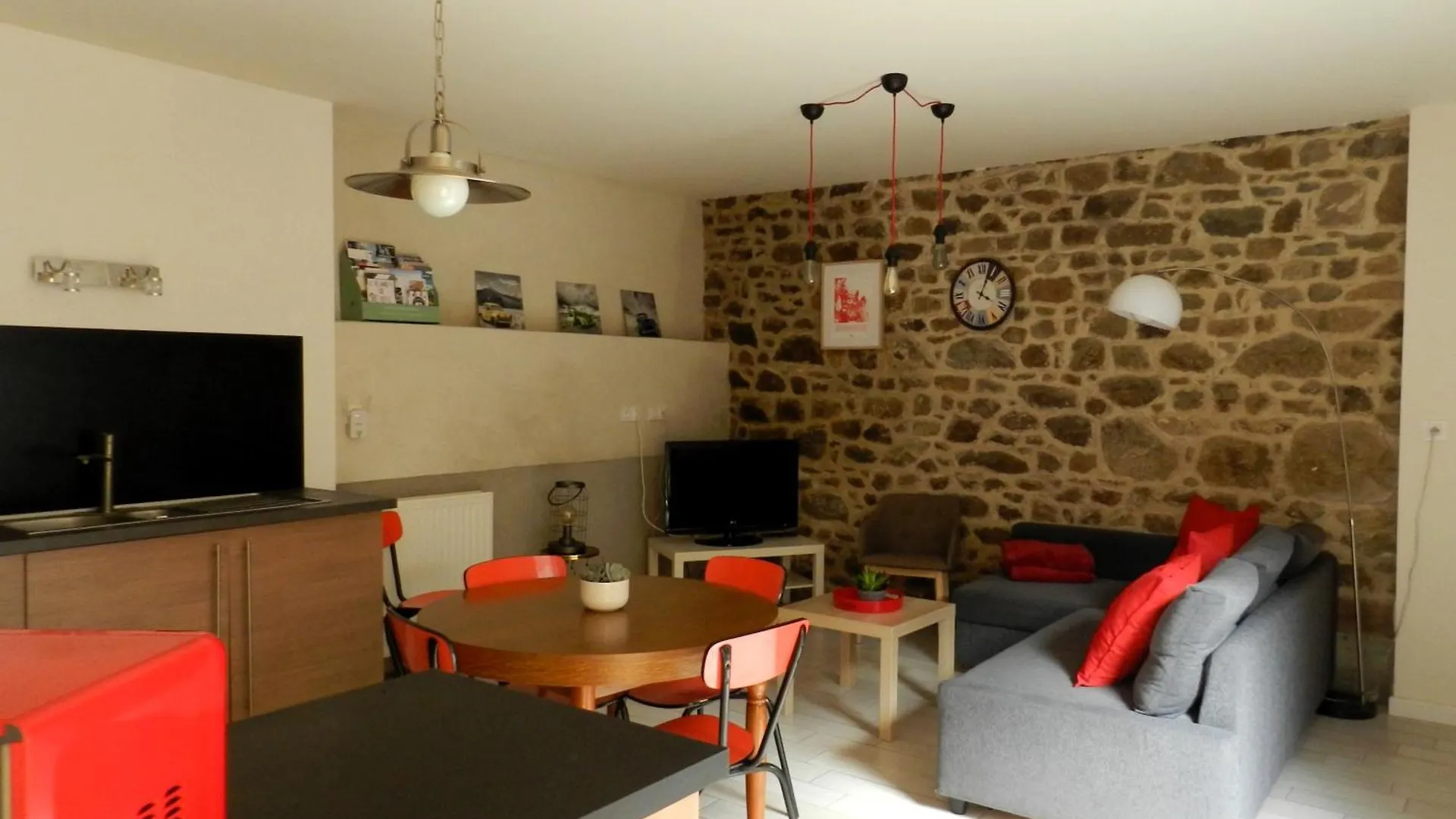 Loft Au Coeur De Becherel